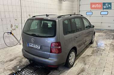 Минивэн Volkswagen Touran 2007 в 