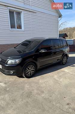 Минивэн Volkswagen Touran 2010 в Звягеле