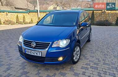 Минивэн Volkswagen Touran 2007 в Могилев-Подольске