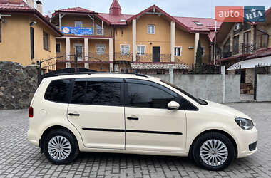 Минивэн Volkswagen Touran 2011 в 