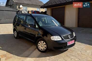 Минивэн Volkswagen Touran 2004 в Теребовле