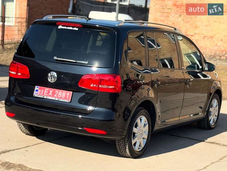 Минивэн Volkswagen Touran 2013 в Чернигове