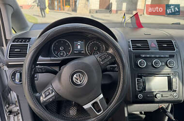 Минивэн Volkswagen Touran 2013 в 