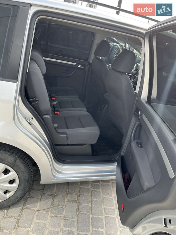 Минивэн Volkswagen Touran 2014 в Тернополе