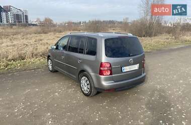 Минивэн Volkswagen Touran 2007 в 