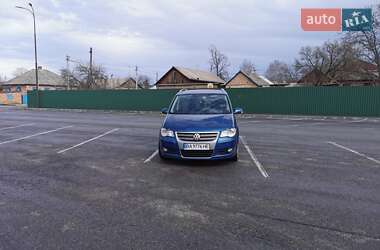 Минивэн Volkswagen Touran 2008 в 