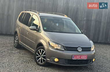 Минивэн Volkswagen Touran 2012 в Сарнах