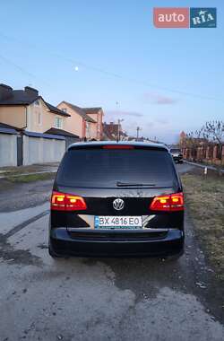 Мінівен Volkswagen Touran 2013 в Хмельницькому