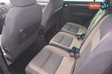 Минивэн Volkswagen Touran 2006 в 