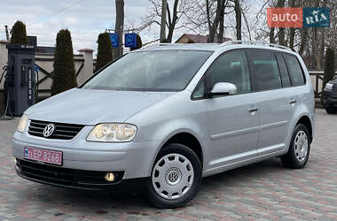 Минивэн Volkswagen Touran 2003 в Черновцах