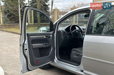 Мінівен Volkswagen Touran 2008 в Сарнах