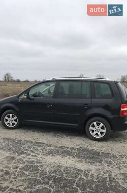 Мінівен Volkswagen Touran 2003 в 
