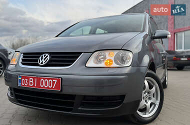 Минивэн Volkswagen Touran 2006 в 