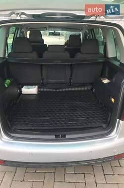 Минивэн Volkswagen Touran 2007 в 