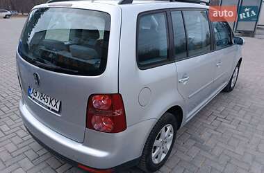 Минивэн Volkswagen Touran 2008 в 