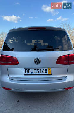 Минивэн Volkswagen Touran 2014 в 
