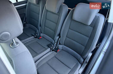 Минивэн Volkswagen Touran 2014 в 