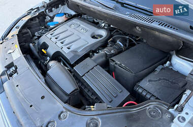 Минивэн Volkswagen Touran 2014 в 