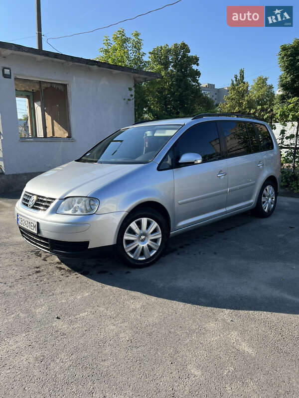 Минивэн Volkswagen Touran 2005 в Чернигове