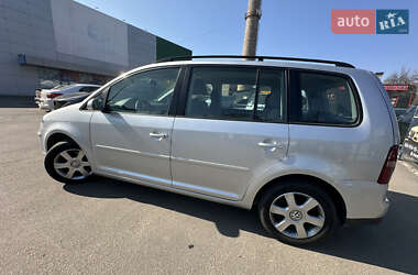 Мінівен Volkswagen Touran 2008 в 