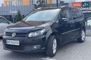 Минивэн Volkswagen Touran 2011 в 