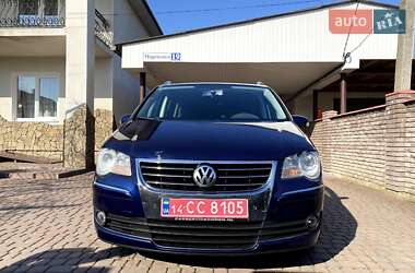 Мінівен Volkswagen Touran 2008 в 