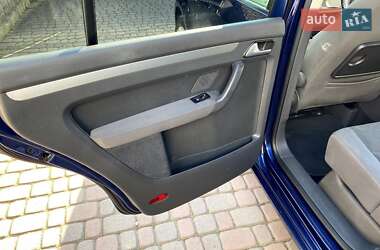 Мінівен Volkswagen Touran 2008 в 