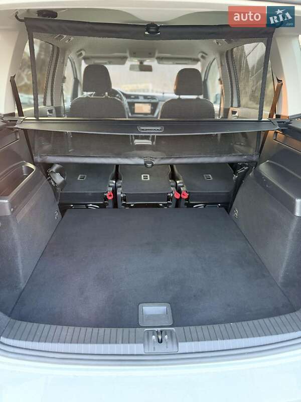 Микровэн Volkswagen Touran 2019 в Харькове фото 14 Микровэн Volkswagen Touran 2019 в Харькове