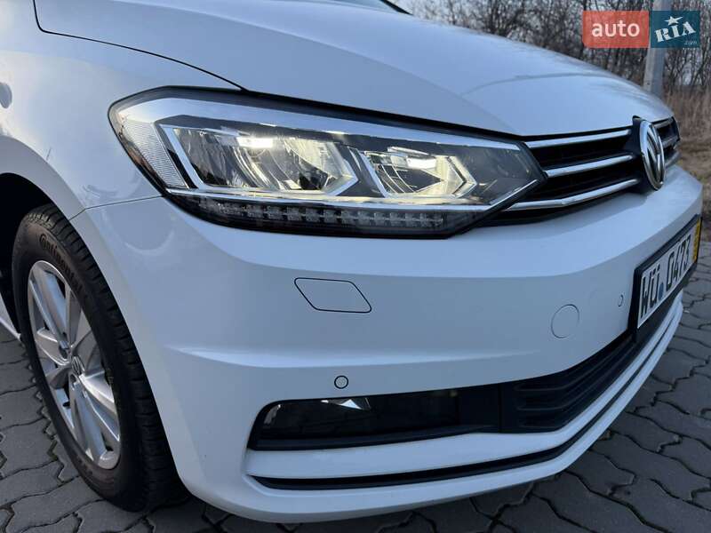 Микровэн Volkswagen Touran 2019 в Харькове фото 21 Микровэн Volkswagen Touran 2019 в Харькове
