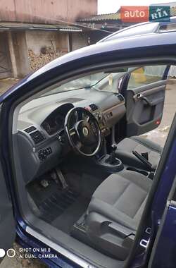 Мінівен Volkswagen Touran 2003 в 
