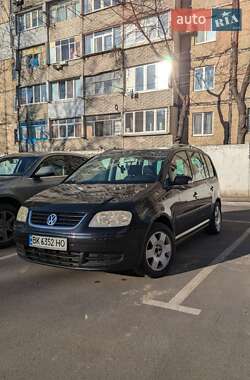 Мінівен Volkswagen Touran 2003 в 