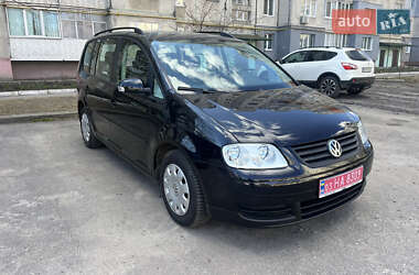Минивэн Volkswagen Touran 2005 в 