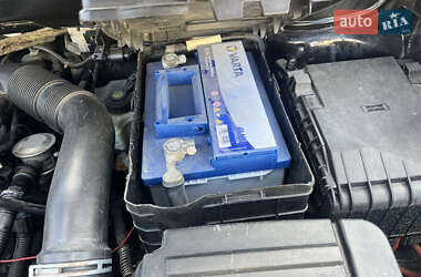 Минивэн Volkswagen Touran 2005 в 