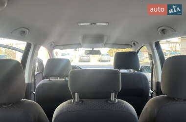 Минивэн Volkswagen Touran 2005 в 