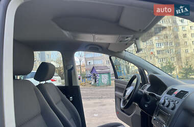 Минивэн Volkswagen Touran 2005 в 