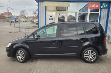 Минивэн Volkswagen Touran 2009 в 