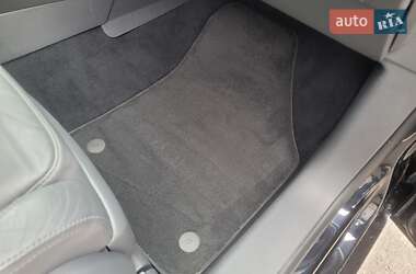 Минивэн Volkswagen Touran 2009 в 