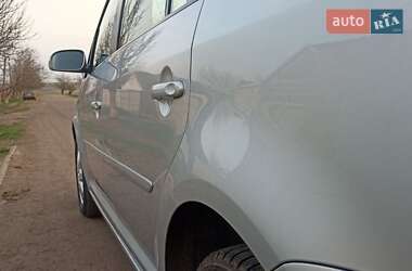 Мінівен Volkswagen Touran 2008 в 