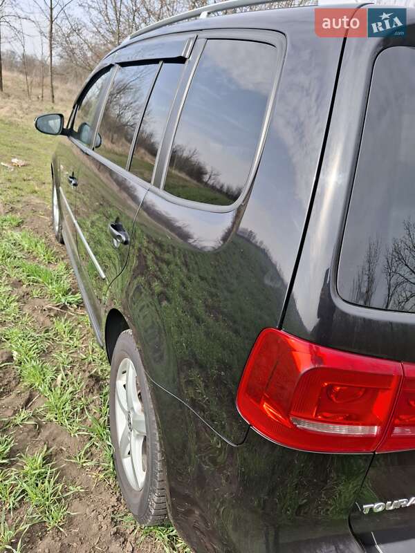 Мінівен Volkswagen Touran 2013 в Подільську