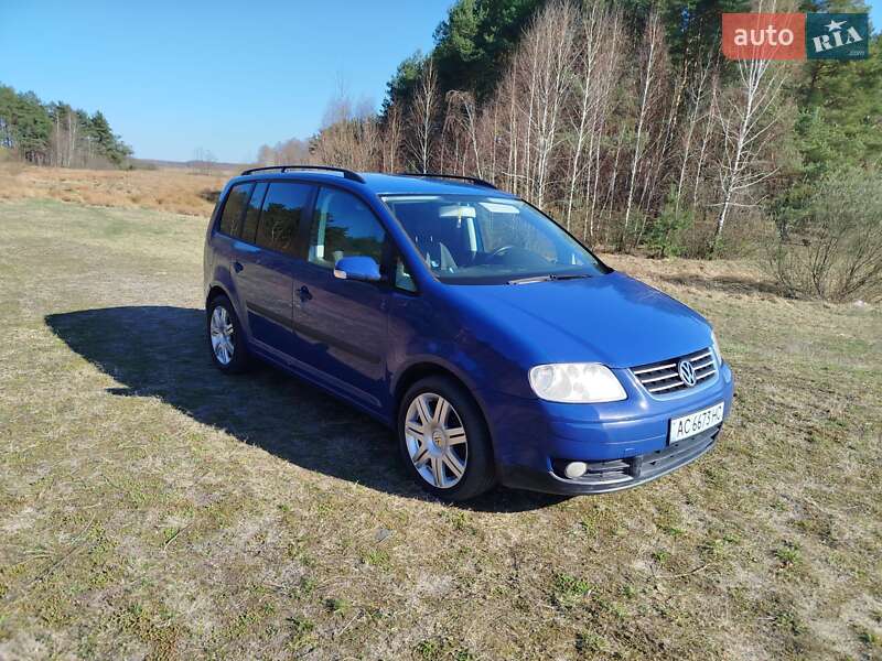 Volkswagen Touran