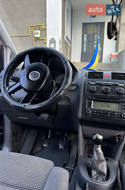 Мінівен Volkswagen Touran 2005 в 