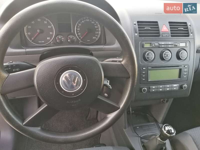 Мінівен Volkswagen Touran 2003 в Львові фото 31 Мінівен Volkswagen Touran 2003 в Львові
