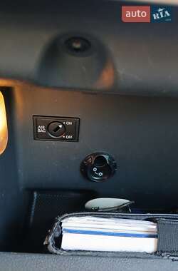 Минивэн Volkswagen Touran 2010 в 