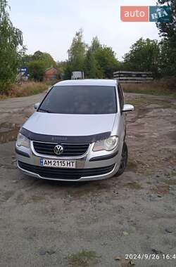Минивэн Volkswagen Touran 2007 в 