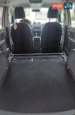 Минивэн Volkswagen Touran 2014 в 
