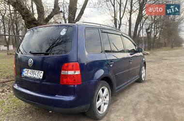 Минивэн Volkswagen Touran 2005 в 