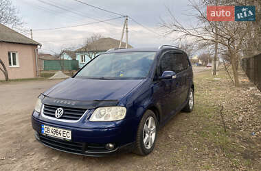 Минивэн Volkswagen Touran 2005 в 