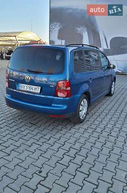 Минивэн Volkswagen Touran 2007 в 