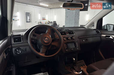 Минивэн Volkswagen Touran 2014 в 
