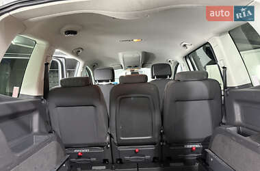 Минивэн Volkswagen Touran 2014 в 